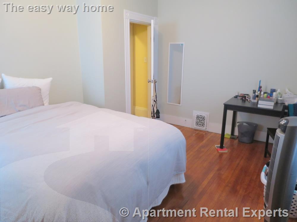 3 bed, 1 bath apartment for rent at 11 Burnside Ave Unit 1, Porter Square — photo 10 of 14