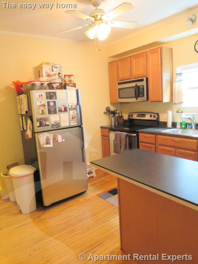 3 bed, 1 bath apartment for rent at 11 Burnside Ave Unit 1, Porter Square — photo 2 of 14