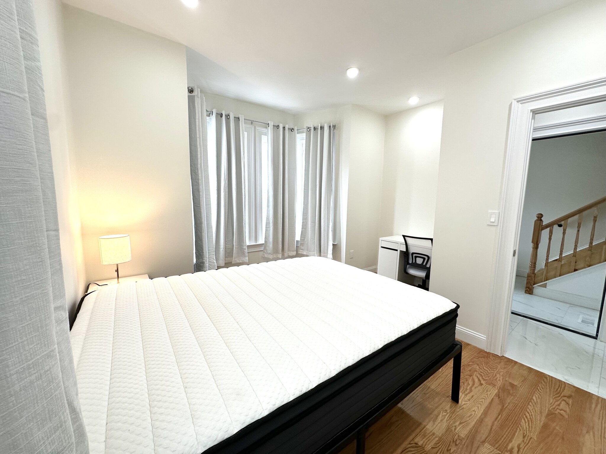 3 bed, 2 bath apartment for rent at 11 Burrell St Unit 1, Roxbury — photo 6 of 11