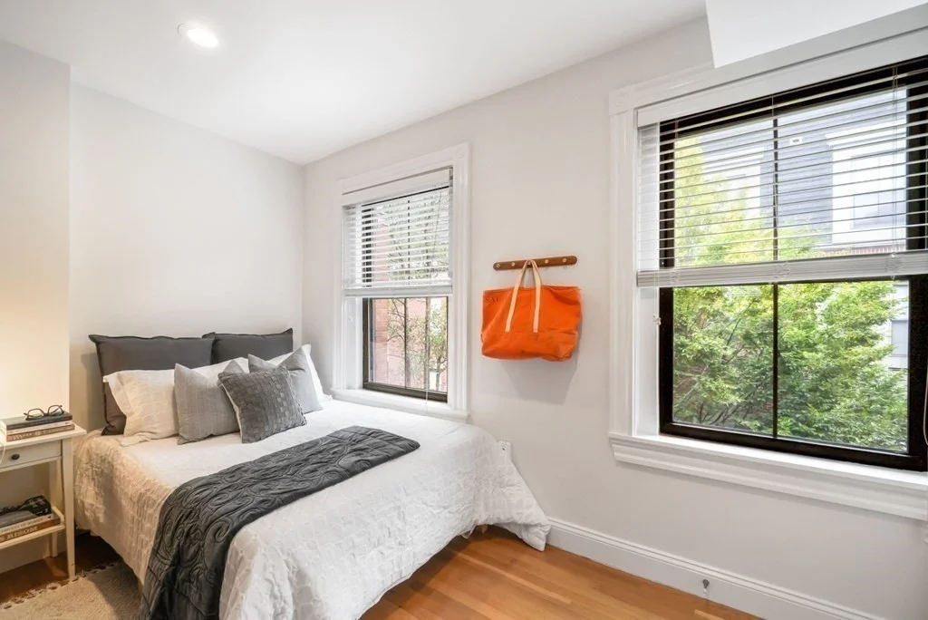 Studio bed, 1 bath apartment for rent at 11-C Waltham St Unit 3, South End — photo 11 of 16