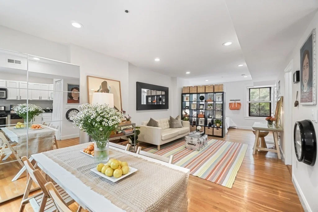 Studio bed, 1 bath apartment for rent at 11-C Waltham St Unit 3, South End