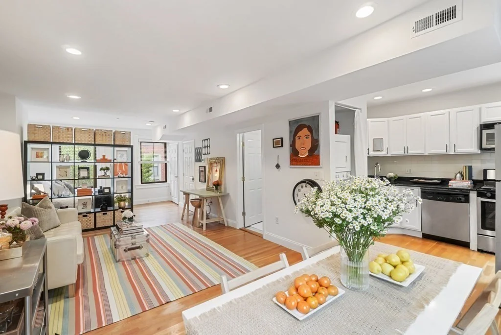 Studio bed, 1 bath apartment for rent at 11-C Waltham St Unit 3, South End — photo 5 of 16