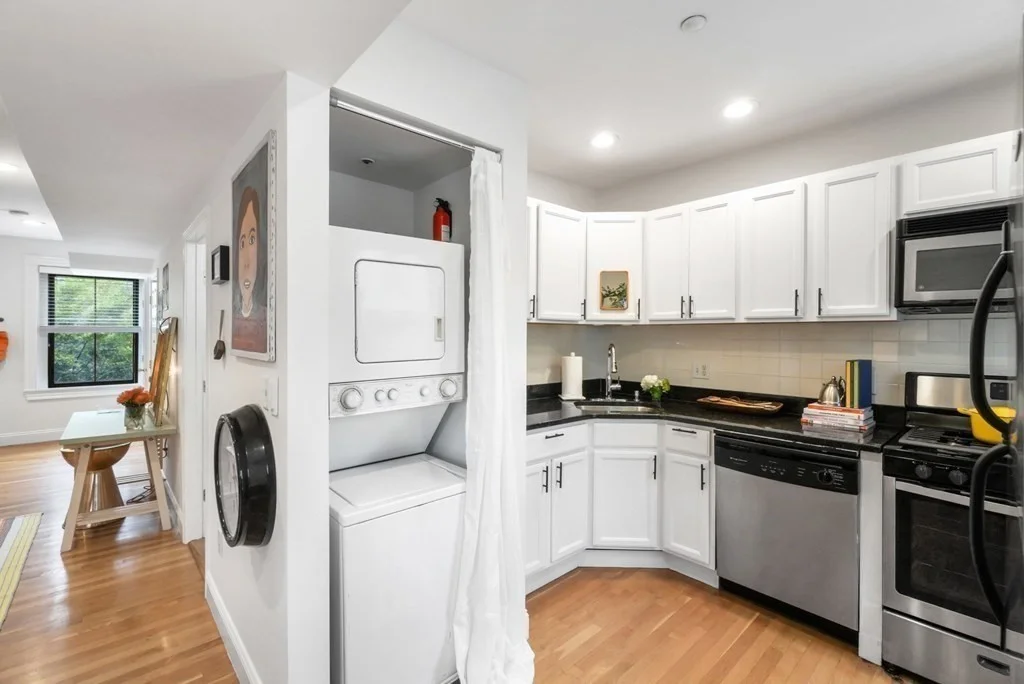 Studio bed, 1 bath apartment for rent at 11-C Waltham St Unit 3, South End — photo 13 of 16
