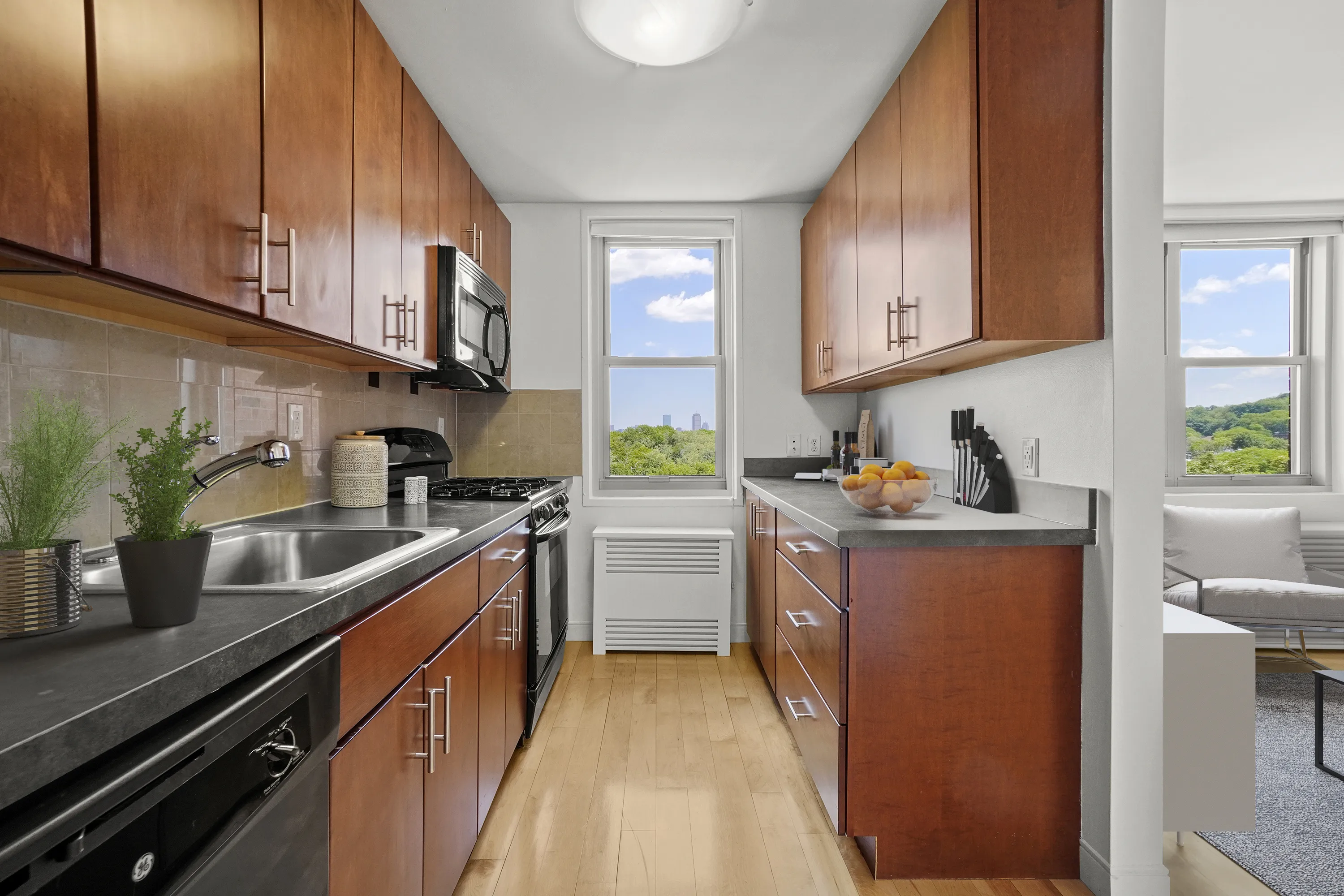 2 bed, 1 bath apartment for rent at 11 Camelot Ct Unit 11-4J, Brighton — photo 1 of 5