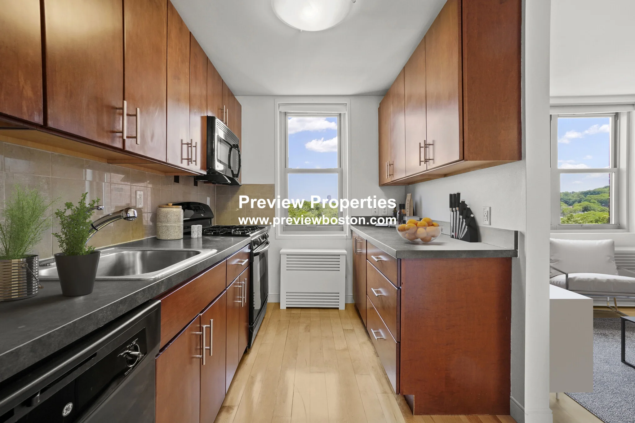 2 bed, 1 bath apartment for rent at 11 Camelot Ct Unit 11-7LP, Brighton — photo 1 of 5