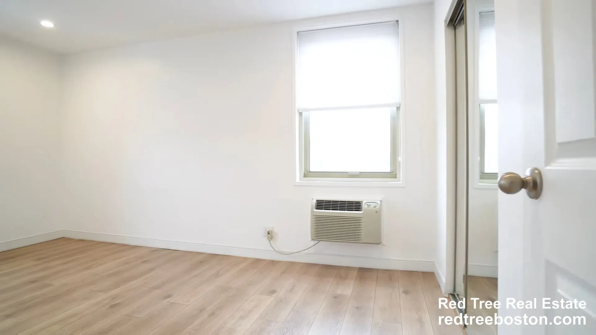 2 bed, 1 bath apartment for rent at 11 Camelot Ct Unit 7D, Brighton — photo 9 of 19
