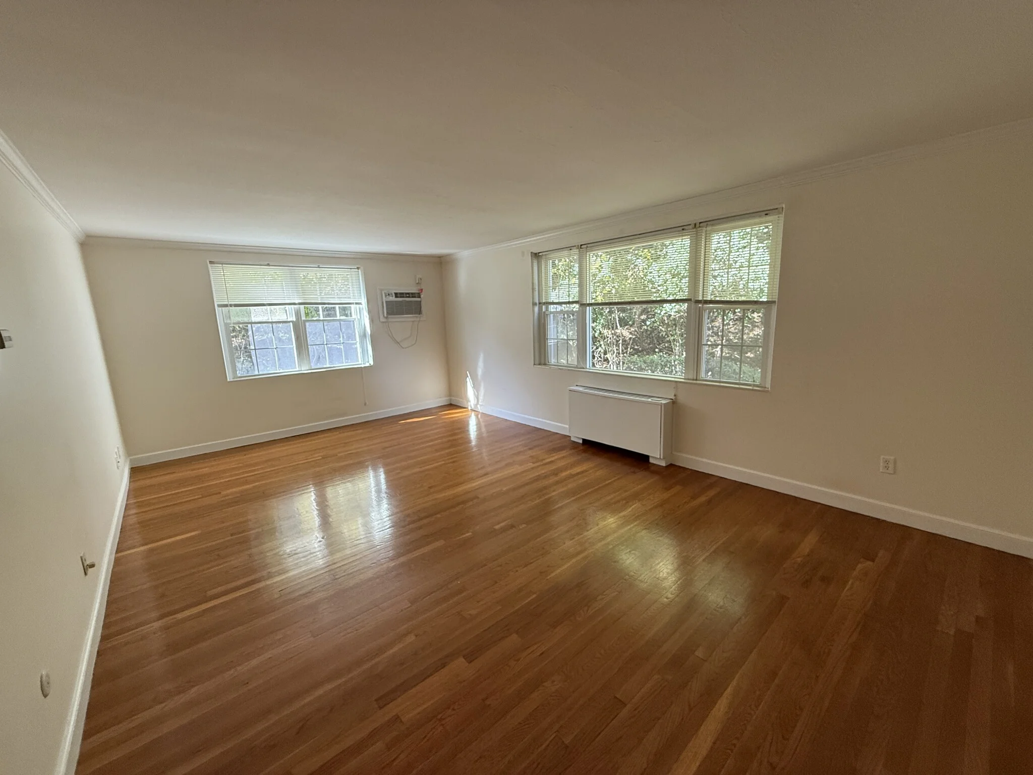 1 bed, 1 bath apartment for rent at 11 Captain Parker Arms Unit 15, Lexington — photo 7 of 14