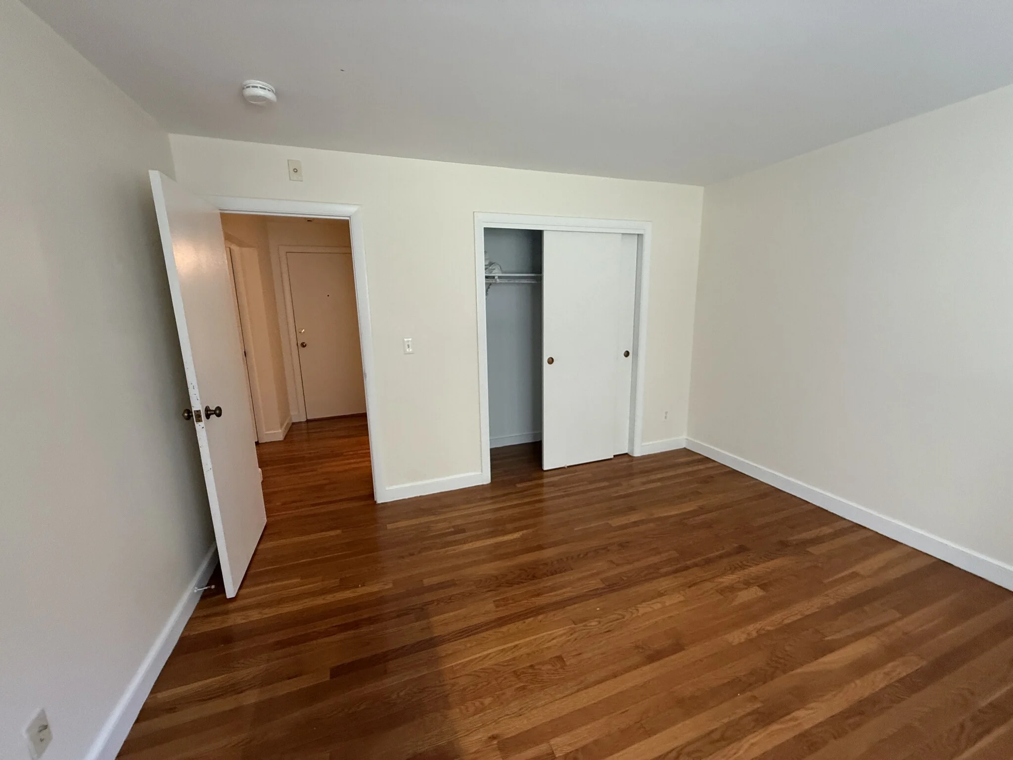 1 bed, 1 bath apartment for rent at 11 Captain Parker Arms Unit 15, Lexington — photo 9 of 14