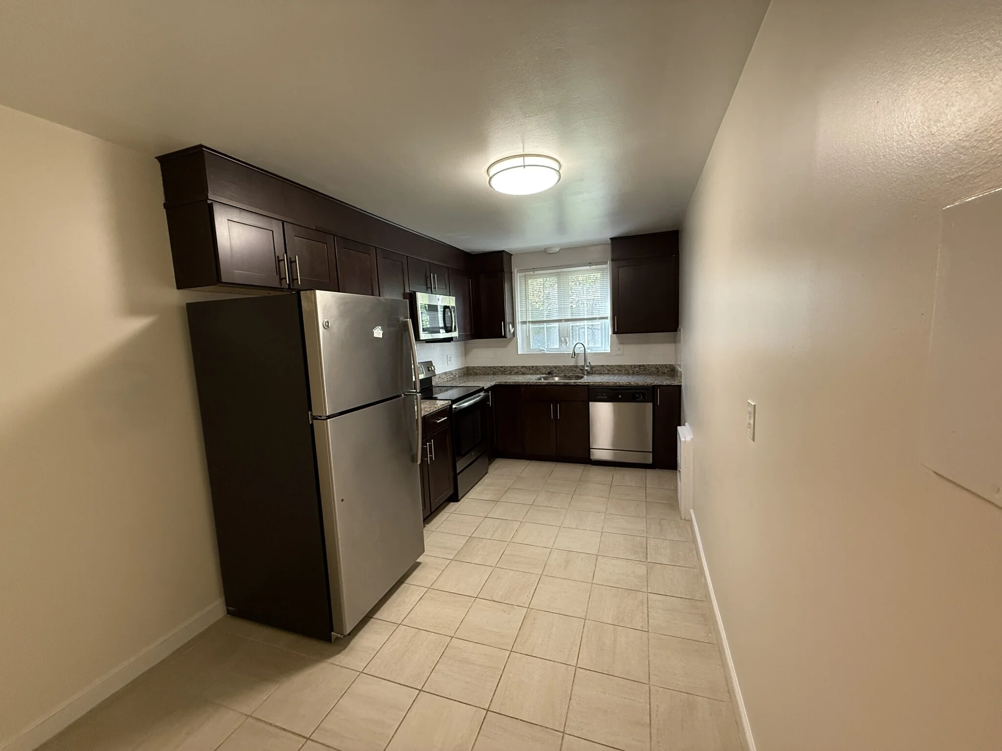 1 bed, 1 bath apartment for rent at 11 Captain Parker Arms Unit 15, Lexington — photo 3 of 14