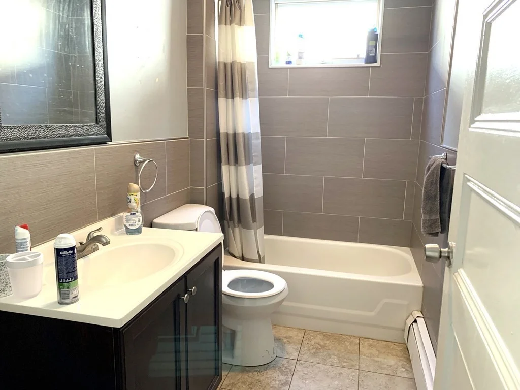 4 bed, 1 bath apartment for rent at 11 Carmel St Unit 3, Mission Hill — photo 6 of 9