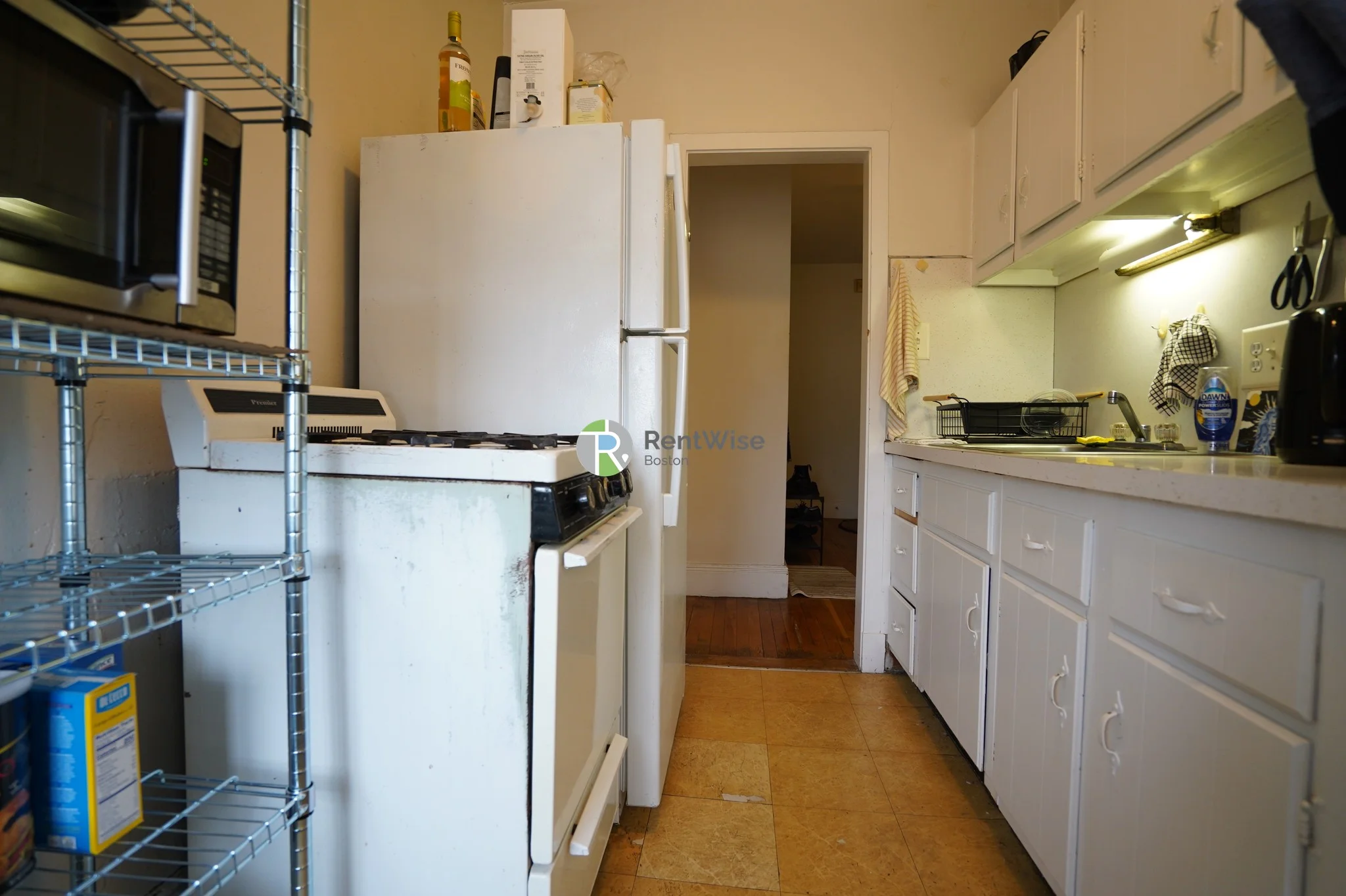 2 bed, 1 bath apartment for rent at 11 Carol Ave Unit 11, Brighton — photo 8 of 13