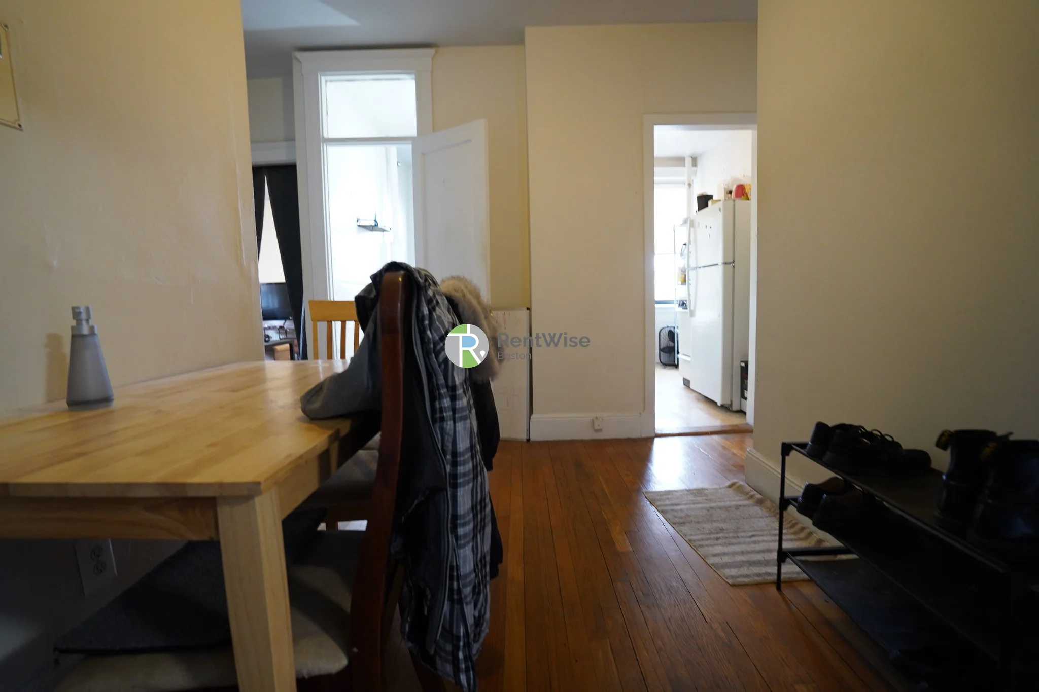 2 bed, 1 bath apartment for rent at 11 Carol Ave Unit 11, Brighton