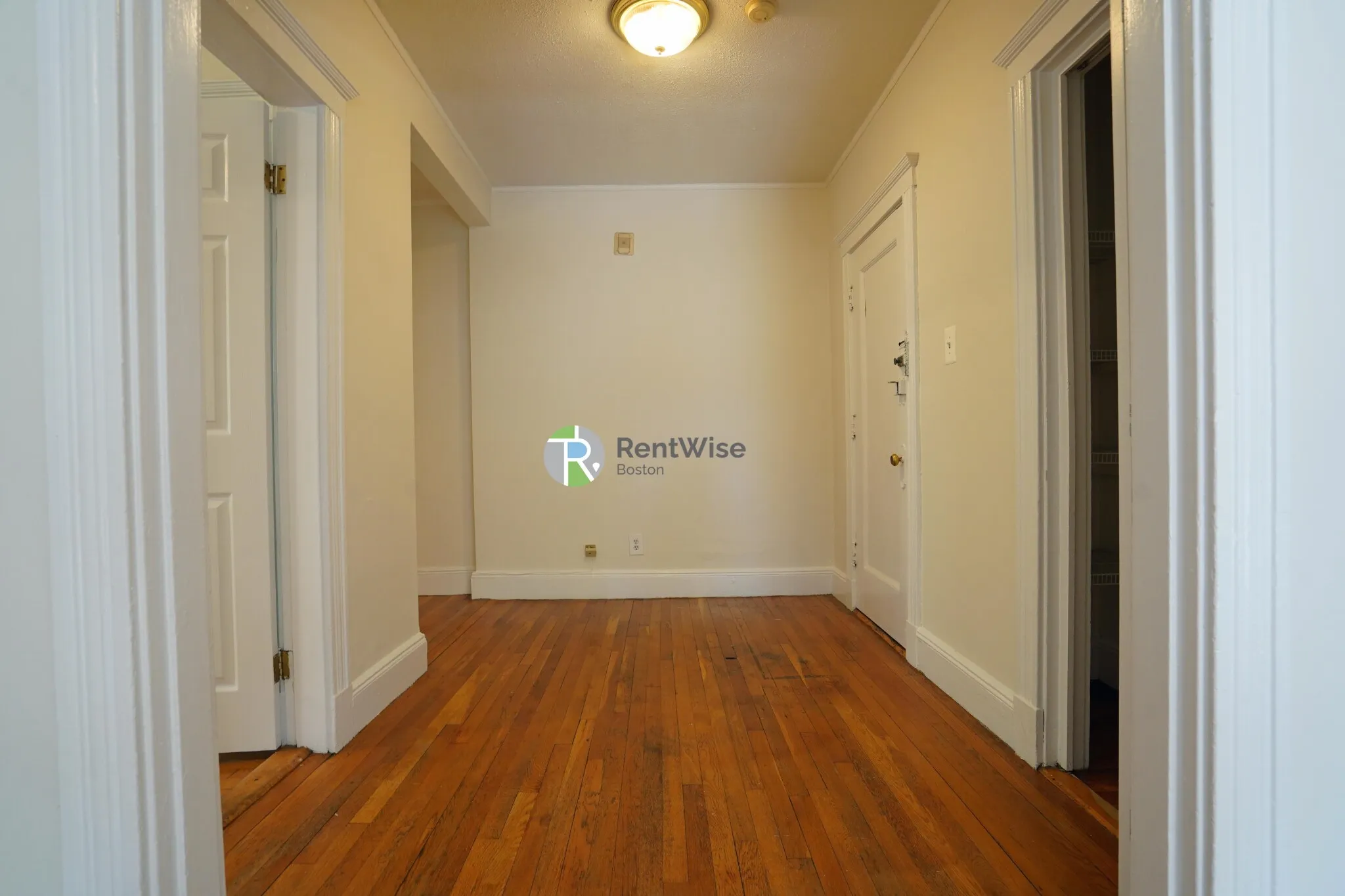 2 bed, 1 bath apartment for rent at 11 Carol Ave Unit 5, Brighton — photo 6 of 40