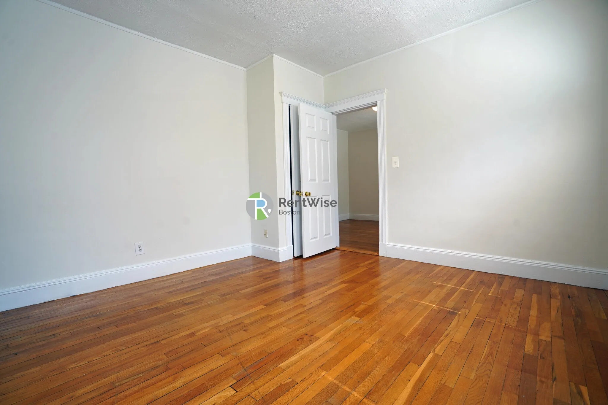 2 bed, 1 bath apartment for rent at 11 Carol Ave Unit 5, Brighton — photo 16 of 40