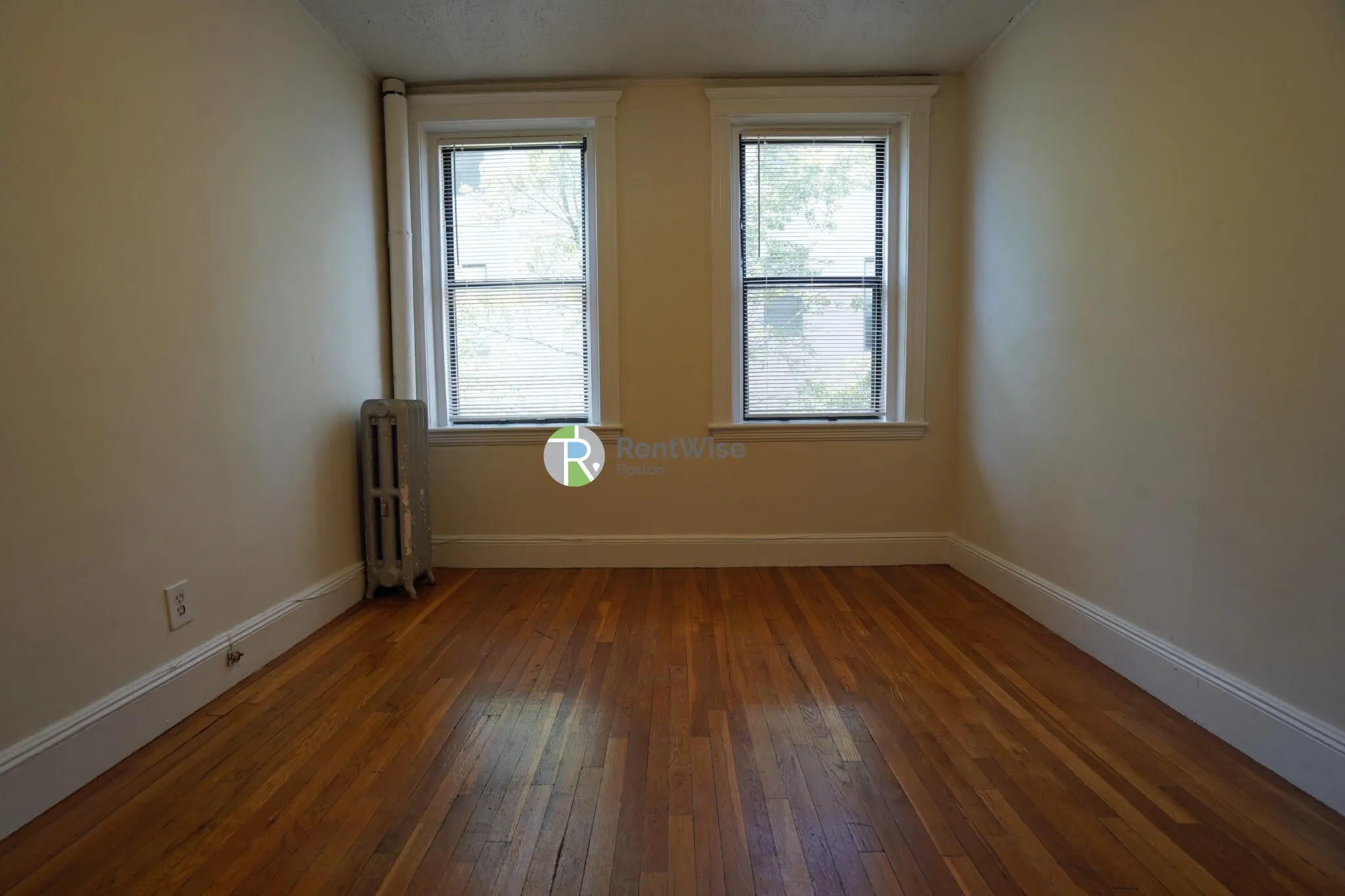 2 bed, 1 bath apartment for rent at 11 Carol Ave Unit 5, Brighton — photo 18 of 40