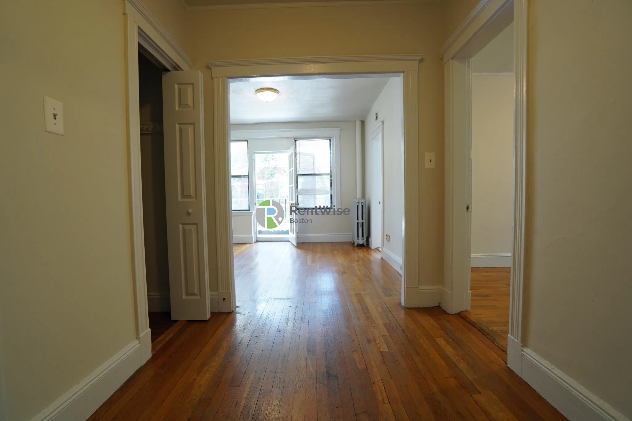 2 bed, 1 bath apartment for rent at 11 Carol Ave Unit 5, Brighton — photo 8 of 40
