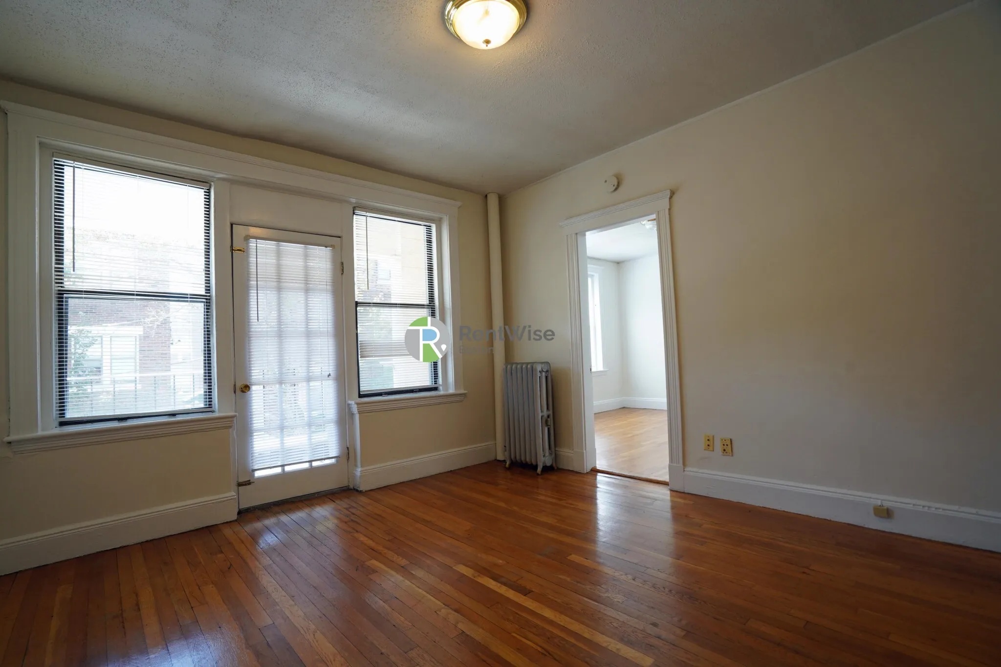 2 bed, 1 bath apartment for rent at 11 Carol Ave Unit 5, Brighton — photo 3 of 40