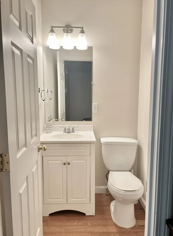 2 bed, 1 bath apartment for rent at 11 Carpenter Ave Unit A, Attleboro — photo 6 of 26
