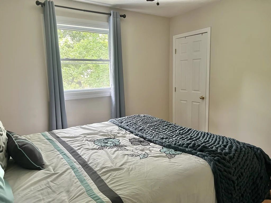2 bed, 1 bath apartment for rent at 11 Carpenter Ave Unit A, Attleboro — photo 19 of 26