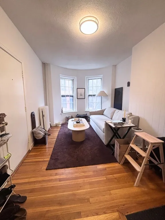 1 bed apartment for rent at 11 Cazenove St Unit 2, South End — photo 2 of 11