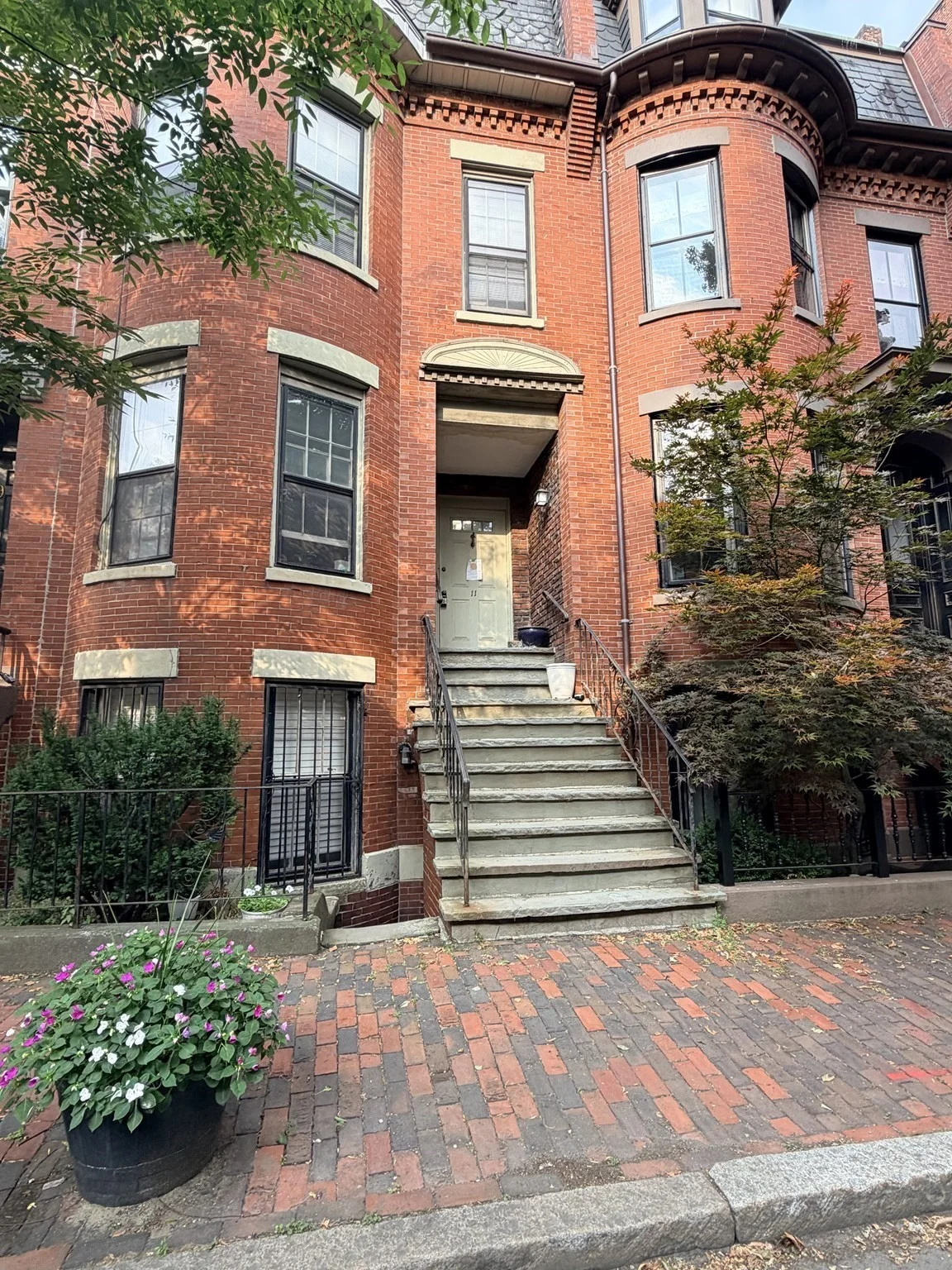 1 bed, 1 bath apartment for rent at 11 Cazenove Unit 4, South End — photo 3 of 15