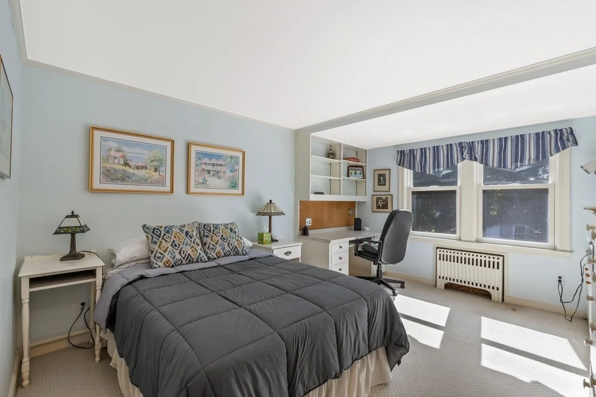 5 bed, 3 bath apartment for rent at 11 Cedar Ln, Cohasset — photo 13 of 22