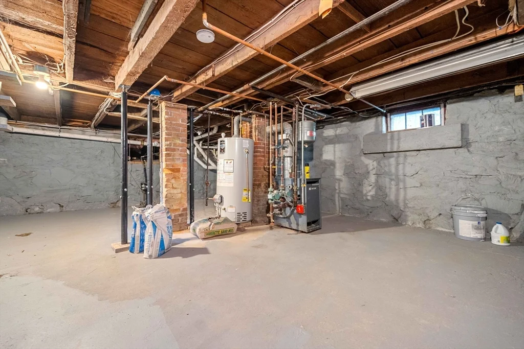 3 bed, 2 bath apartment for rent at 11 Central, Merrimac — photo 35 of 36
