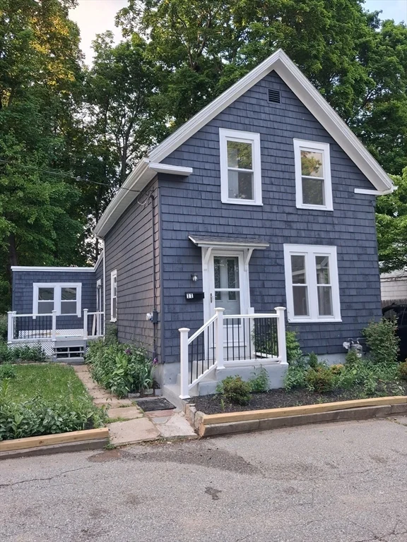 3 bed, 2 bath apartment for rent at 11 Central, Merrimac — photo 32 of 36