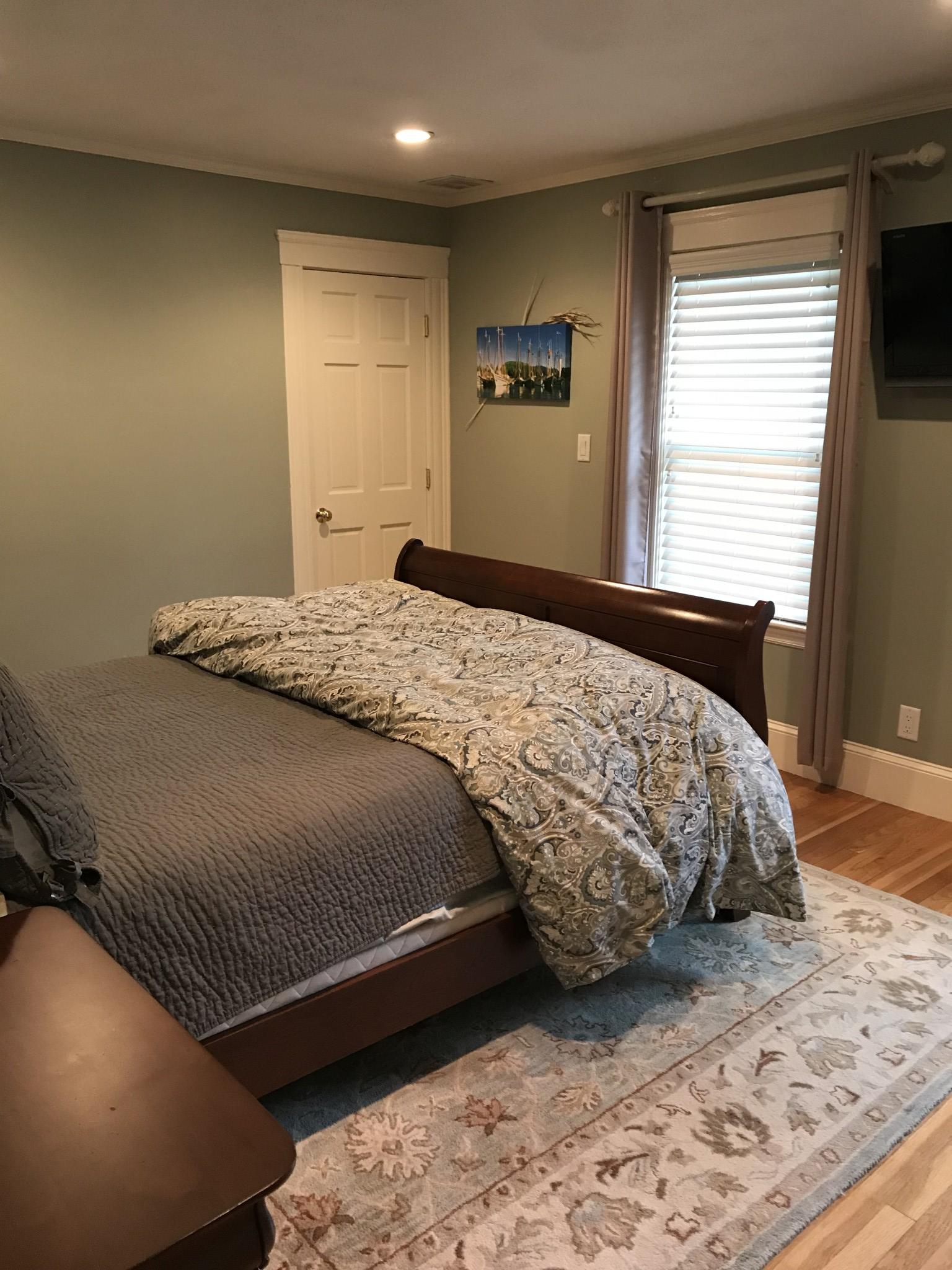 2.5 bed, 1 bath apartment for rent at 11 Century St Unit 2, West Medford — photo 10 of 15