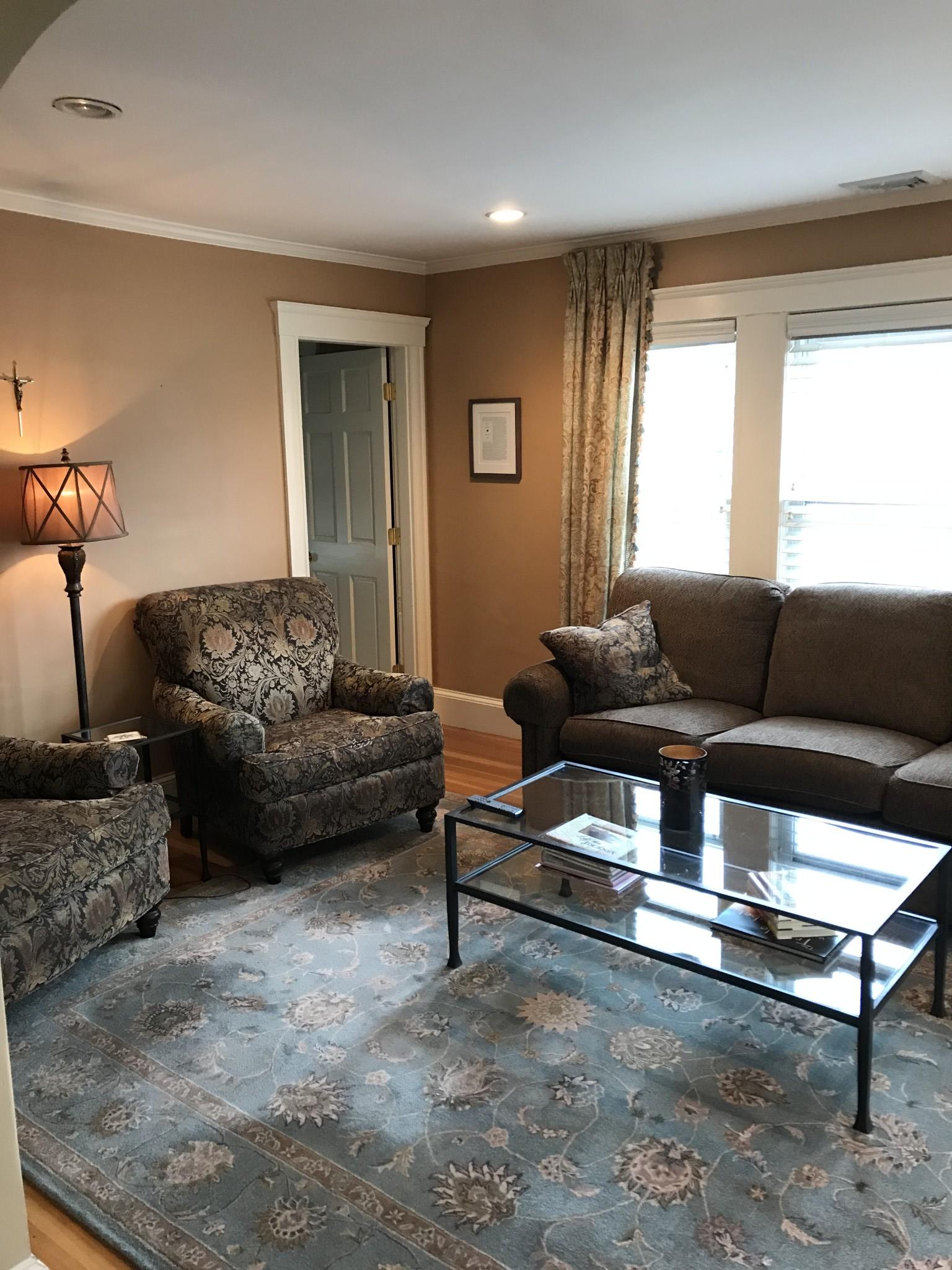 2.5 bed, 1 bath apartment for rent at 11 Century St Unit 2, West Medford — photo 7 of 15
