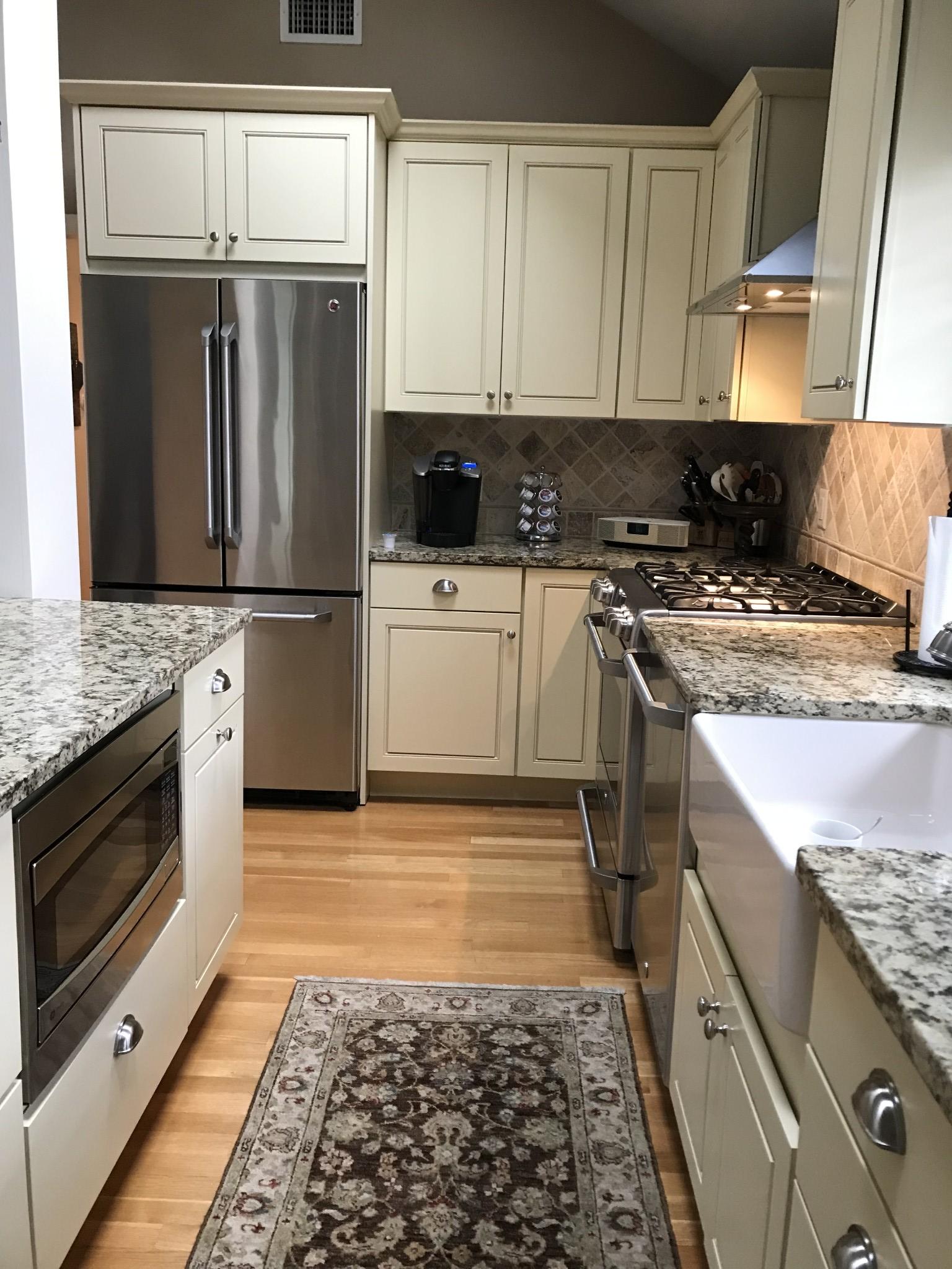 2.5 bed, 1 bath apartment for rent at 11 Century St Unit 2, West Medford — photo 2 of 15