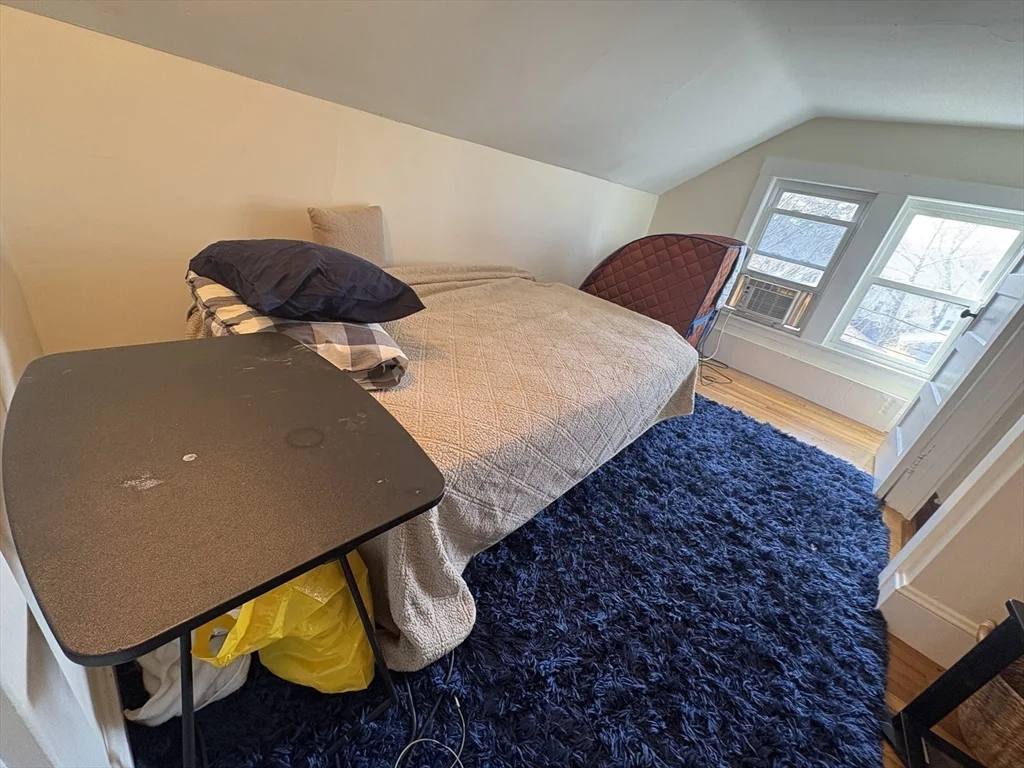 3 bed, 1 bath apartment for rent at 11 Channing Rd Unit 2, Watertown — photo 32 of 35