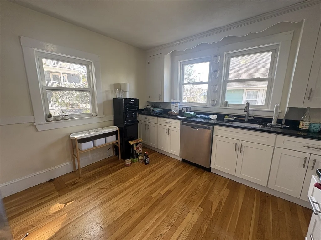 3 bed, 1 bath apartment for rent at 11 Channing Rd Unit 2, Watertown — photo 18 of 35