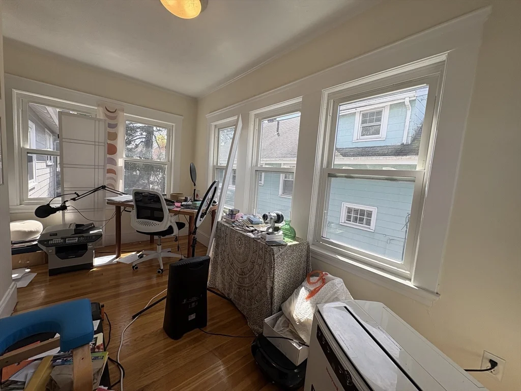 3 bed, 1 bath apartment for rent at 11 Channing Rd Unit 2, Watertown — photo 10 of 35