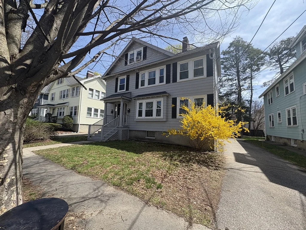 3 bed, 1 bath apartment for rent at 11 Channing Rd Unit 2, Watertown — photo 1 of 35