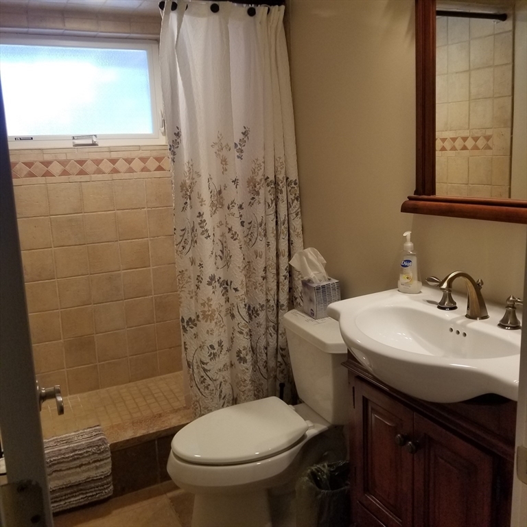 3 bed, 3 bath apartment for rent at 11 Charlemont Rd Unit WINTER, Priscilla Beach — photo 22 of 35