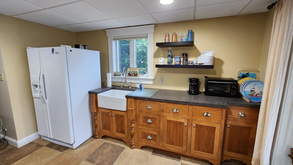 3 bed, 3 bath apartment for rent at 11 Charlemont Rd Unit WINTER, Priscilla Beach — photo 17 of 22