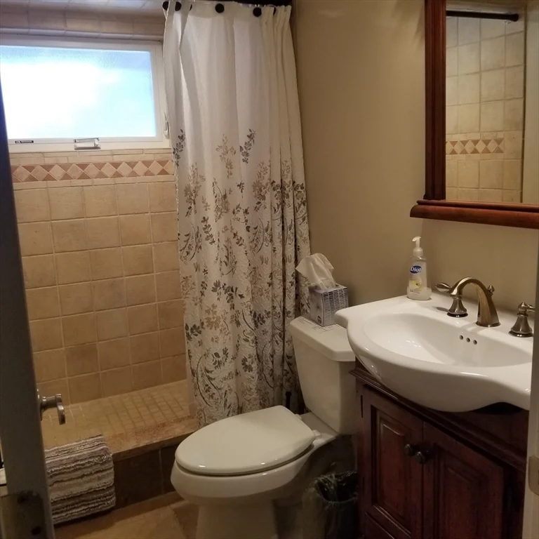 3 bed, 3 bath apartment for rent at 11 Charlemont Rd Unit WINTER, Priscilla Beach — photo 18 of 22
