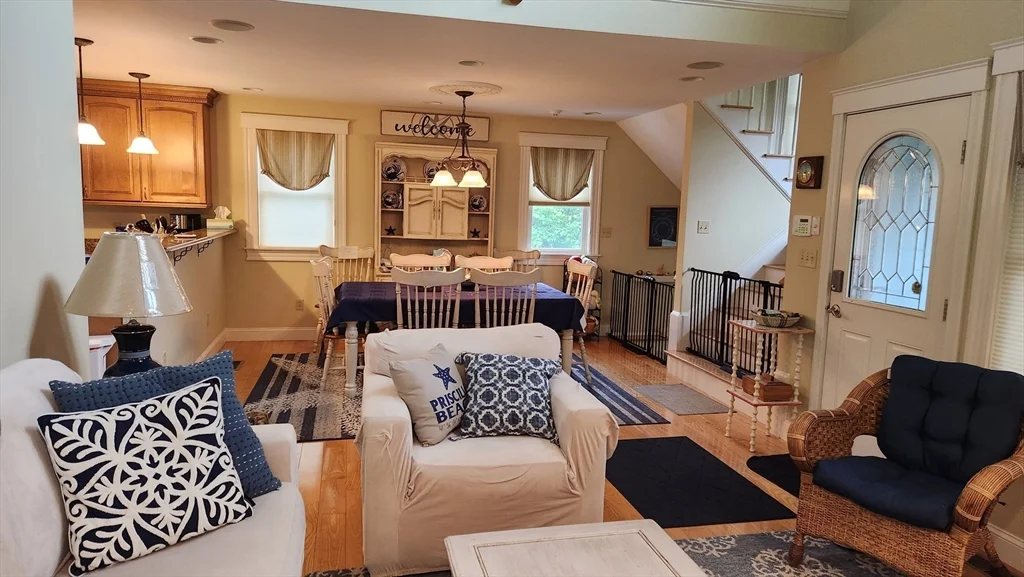 3 bed, 3 bath apartment for rent at 11 Charlemont Rd Unit WINTER, Priscilla Beach — photo 8 of 22