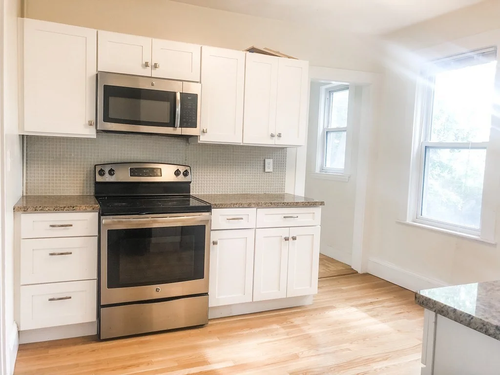 3 bed, 1 bath apartment for rent at 11 Chilton St Unit 2, West Cambridge — photo 1 of 10