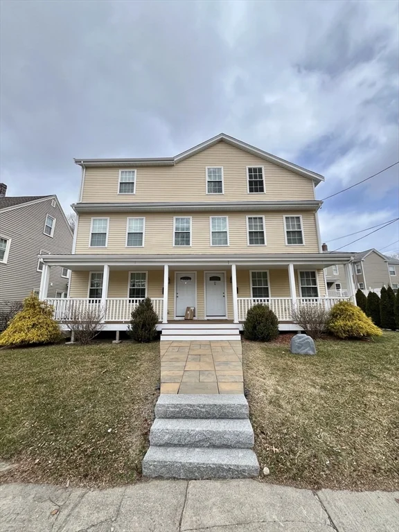 3 bed, 2 bath apartment for rent at 11 Church St Unit 11, Franklin — photo 1 of 10