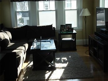 4 bed, 2 bath apartment for rent at 11 Churchill Ave Unit 2, Arlington — photo 8 of 22