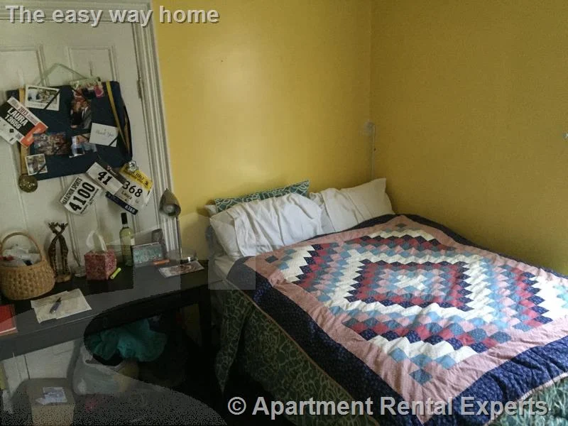 4 bed, 1 bath apartment for rent at 11 Clarendon Ave Unit 2, Teele Square — photo 8 of 12