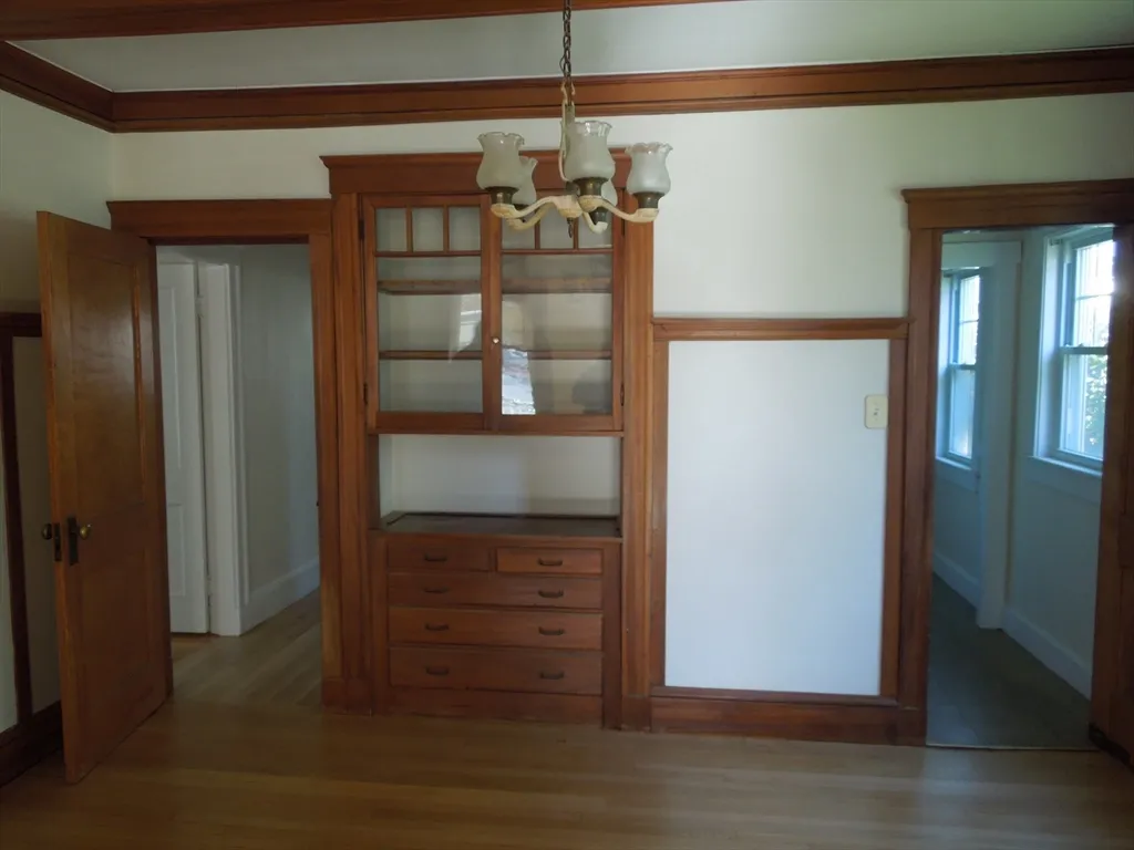 2 bed, 1 bath apartment for rent at 11 Clyde Rd Unit 11, Watertown — photo 3 of 12