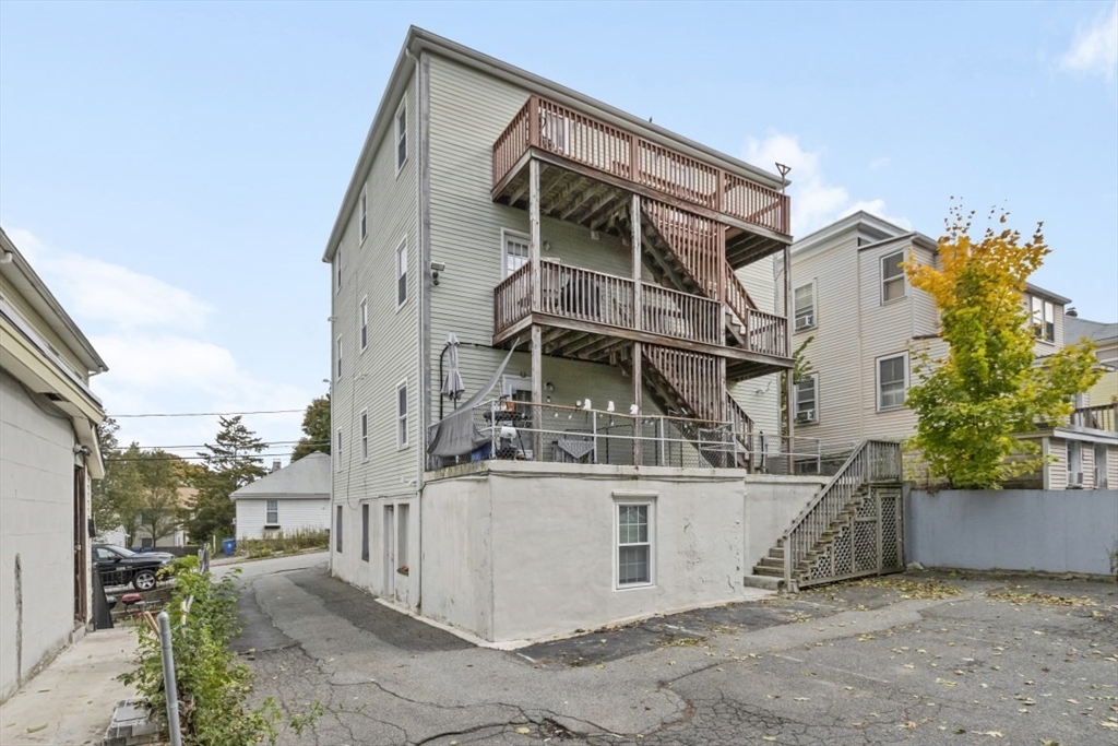 1 bed, 1 bath apartment for rent at 11 Columbia Rd Unit 2, Wakefield — photo 13 of 14