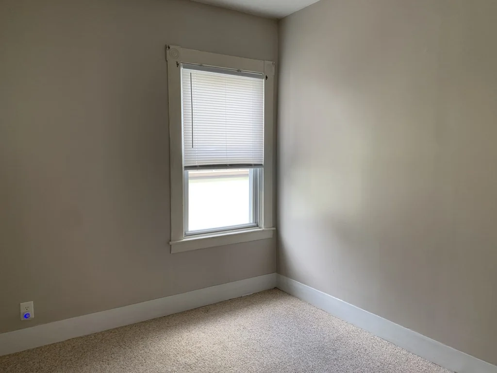 1 bed, 1 bath apartment for rent at 11 Columbia St Unit 2, New Bedford — photo 9 of 11