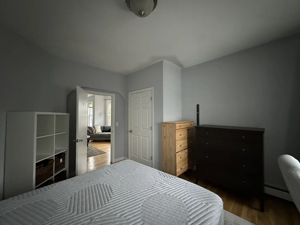 3 bed, 1 bath apartment for rent at 11 Columbus Ave Unit 2, Somerville — photo 5 of 11