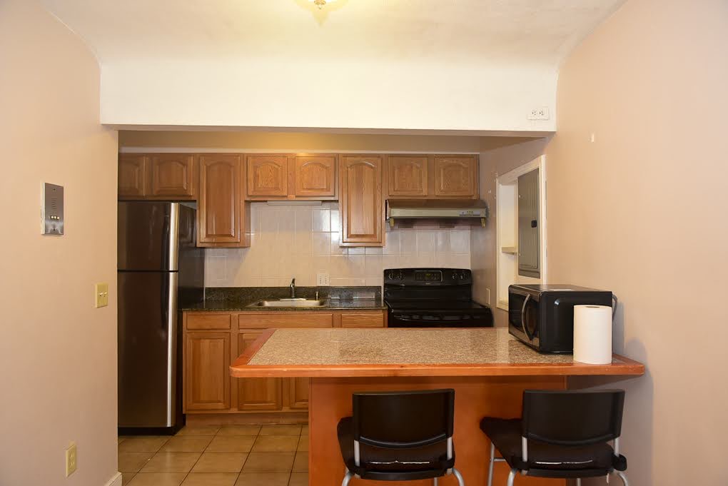 2 bed, 1 bath apartment for rent at 11 Commonwealth Ct Unit 6, Brighton — photo 1 of 15