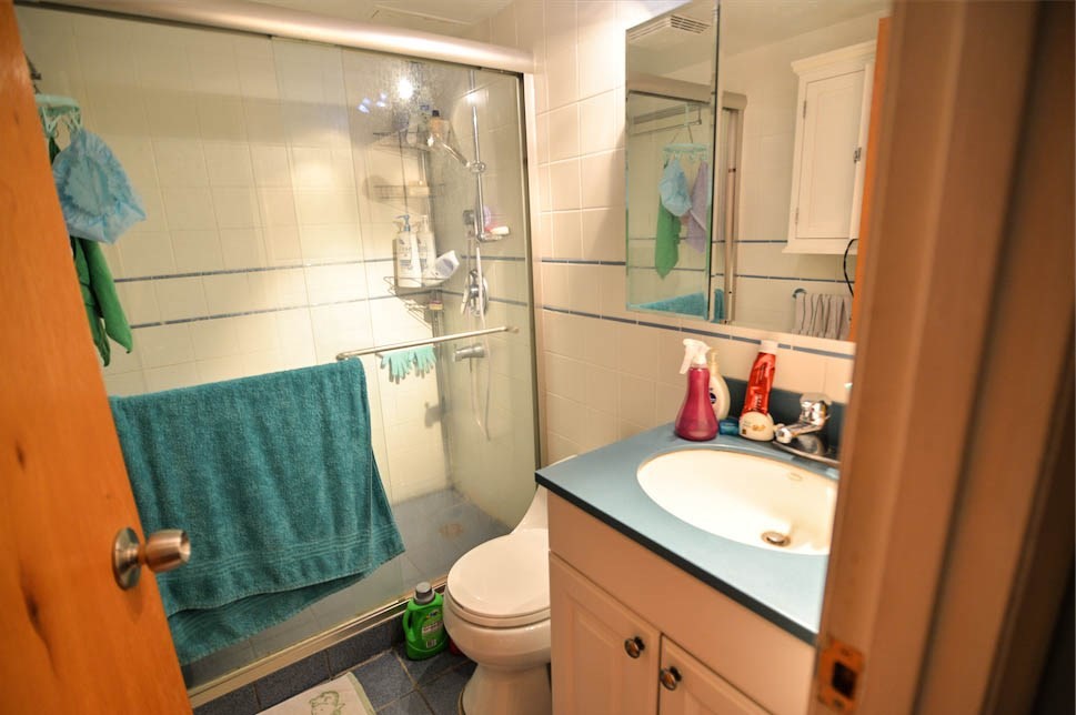 2 bed, 1 bath apartment for rent at 11 Commonwealth Ct Unit 8, Brighton — photo 8 of 11