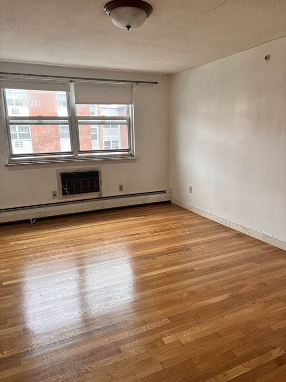 2 bed, 1 bath apartment for rent at 11 Commonwealth Ct Unit 9, Brighton — photo 5 of 6